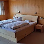 Familienfreundliches Bregenzerwaelderhaus Au (Vorarlberg)
