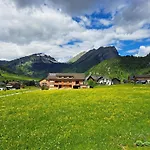 Familienfreundliches Bregenzerwaelderhaus Au (Vorarlberg)