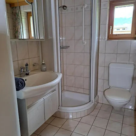 Familienfreundliches Bregenzerwaelderhaus Feriehus