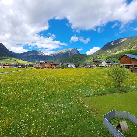 Familienfreundliches Bregenzerwaelderhaus