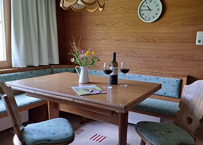 Familienfreundliches Bregenzerwaelderhaus בית נופש *