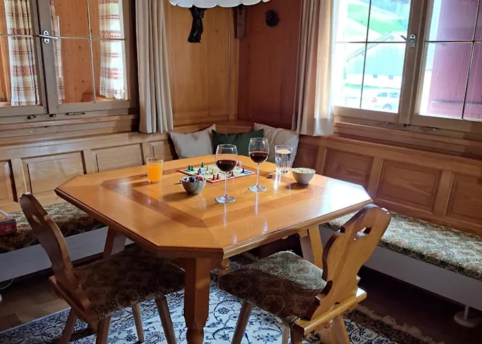 בית נופש Familienfreundliches Bregenzerwaelderhaus