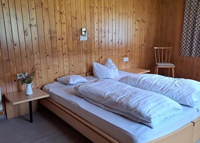 Familienfreundliches Bregenzerwaelderhaus *