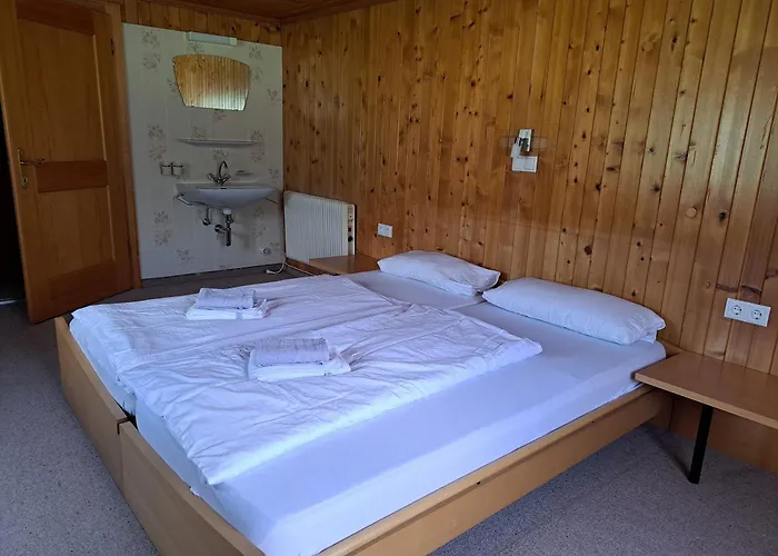 Familienfreundliches Bregenzerwaelderhaus *